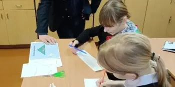 Классный час "Моя семья в будни и праздники"