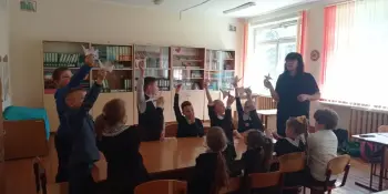 Открытый урок по трудовому обучению: "Конструирование в технике оригами(базовая форма "квадрат")"