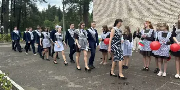 Торжественная линейка "ПОСЛЕДНИЙ ЗВОНОК"